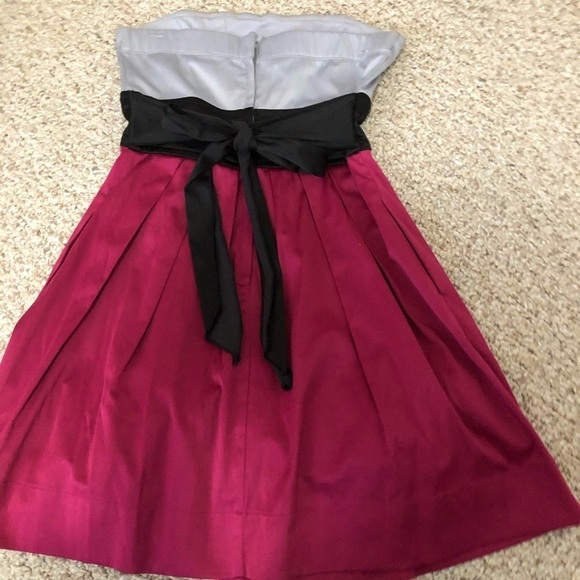 Speechless Strapless Mini Lined with Zipper and Tie - Picture 3 of 7